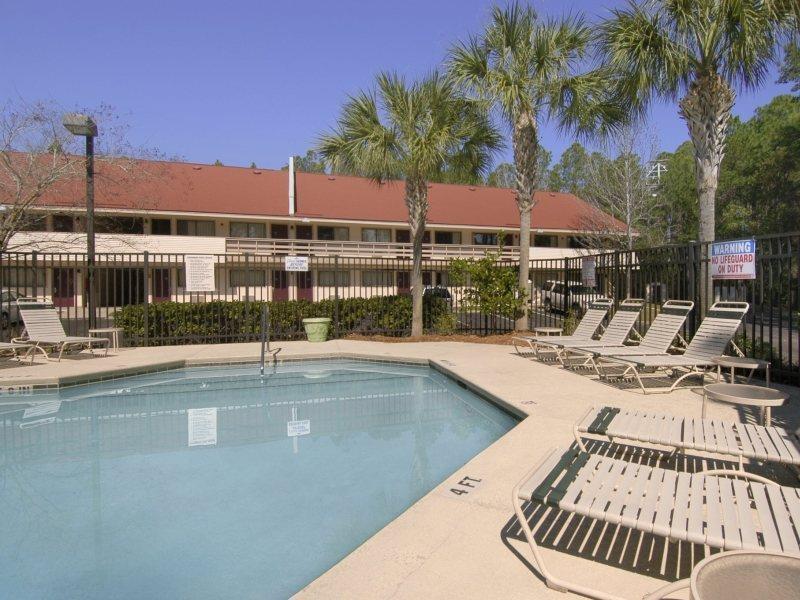 Red Roof Inn Jacksonville Airport Exterior photo