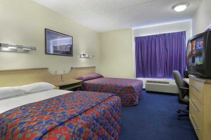 Red Roof Inn Jacksonville Airport Exterior photo